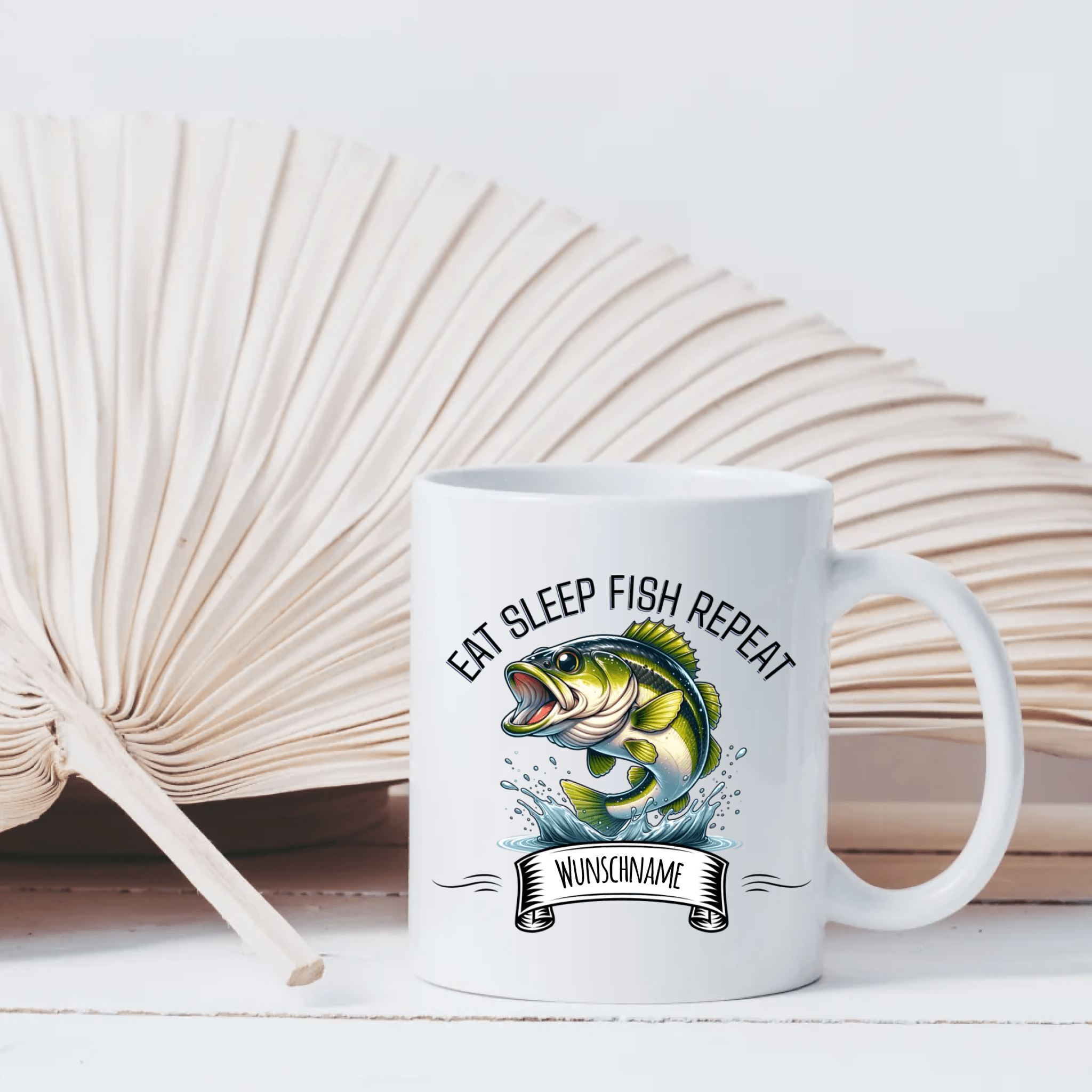 Eat Sleep Fish Repeat - Personalisierte Tasse - Kaffeebecher24