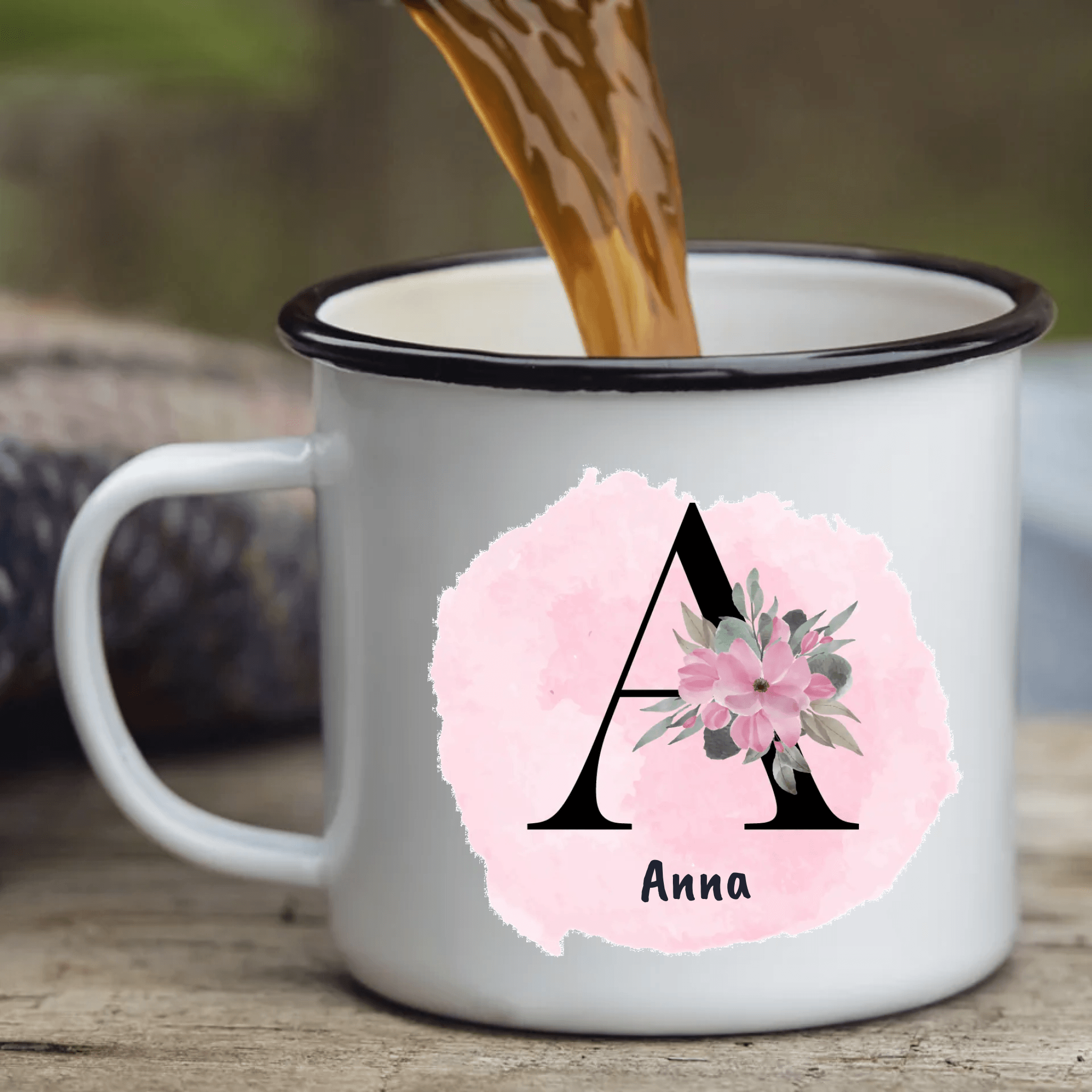 Buchstaben Blümchentasse - Personalisierte Emaille Tasse - Kaffeebecher24