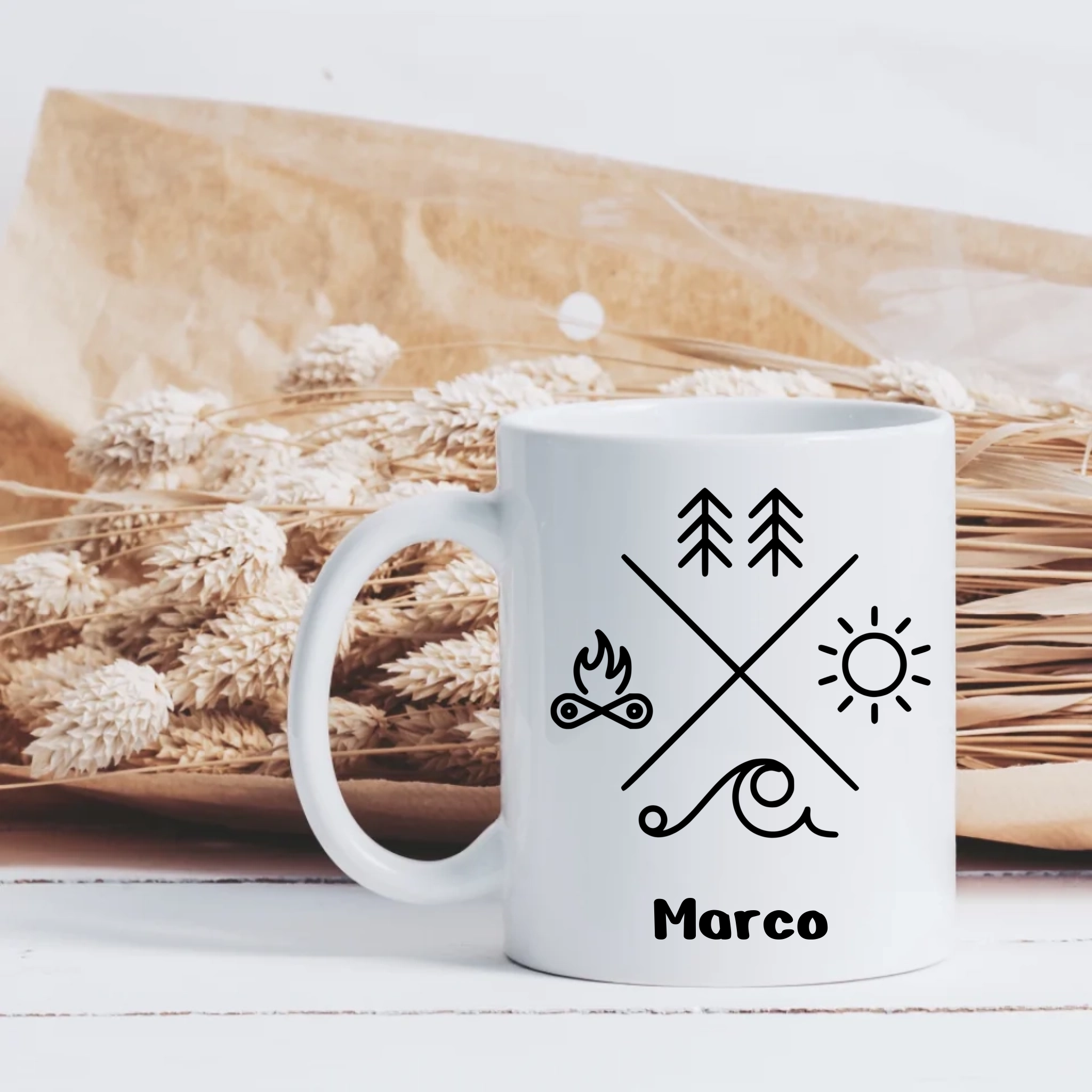 Tasse für Camper mit Symbol-Design & Name – Minimalistisches Geschenk für Outdoor-Fans