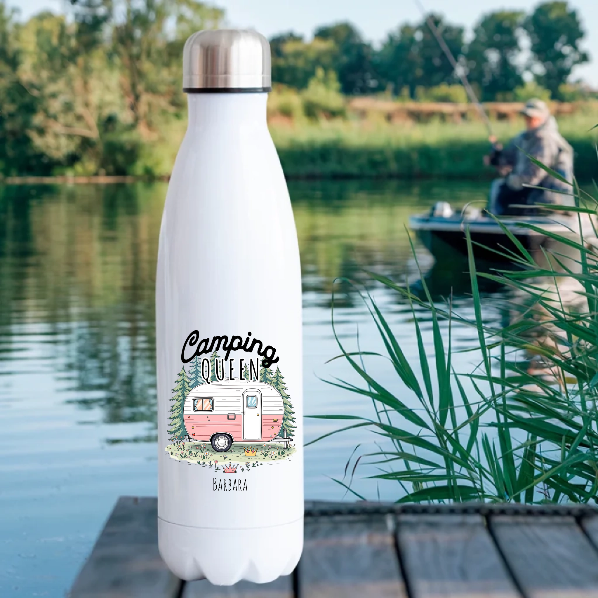 Camping Queen Flasche mit Name – Für stilvolle Camperinnen