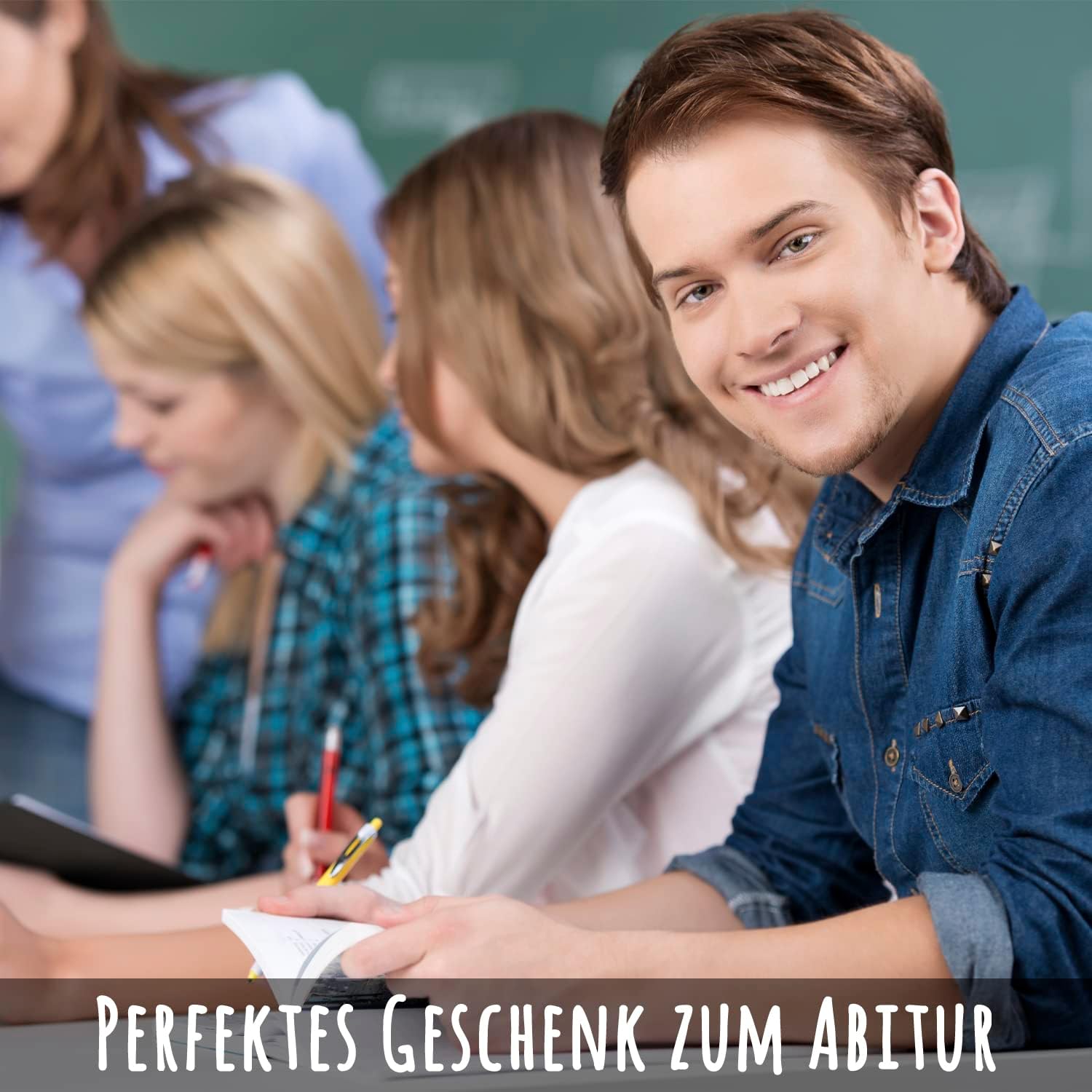 🎓 Abitur-Tasse mit floralen Elementen – „Ich kann läsen, schreibän und sähe gut aus!“
